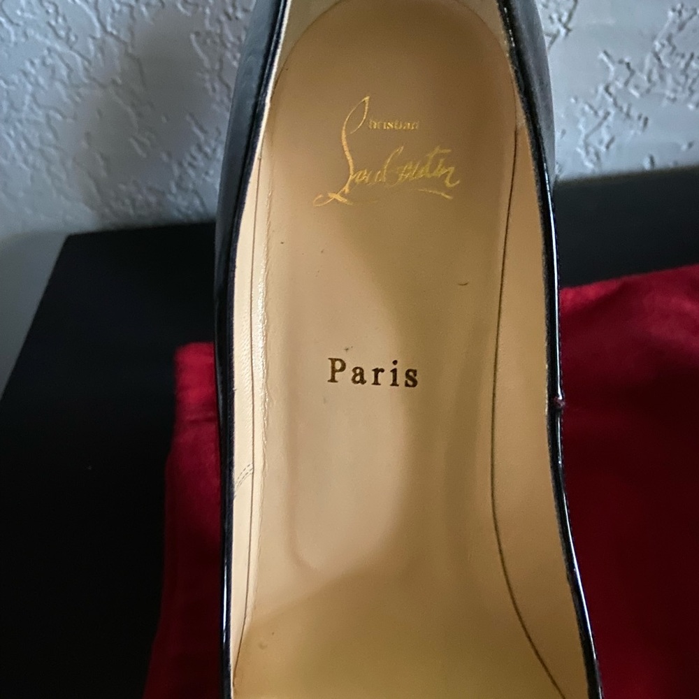 Never worn Red Bottoms! - Picture 3 of 5